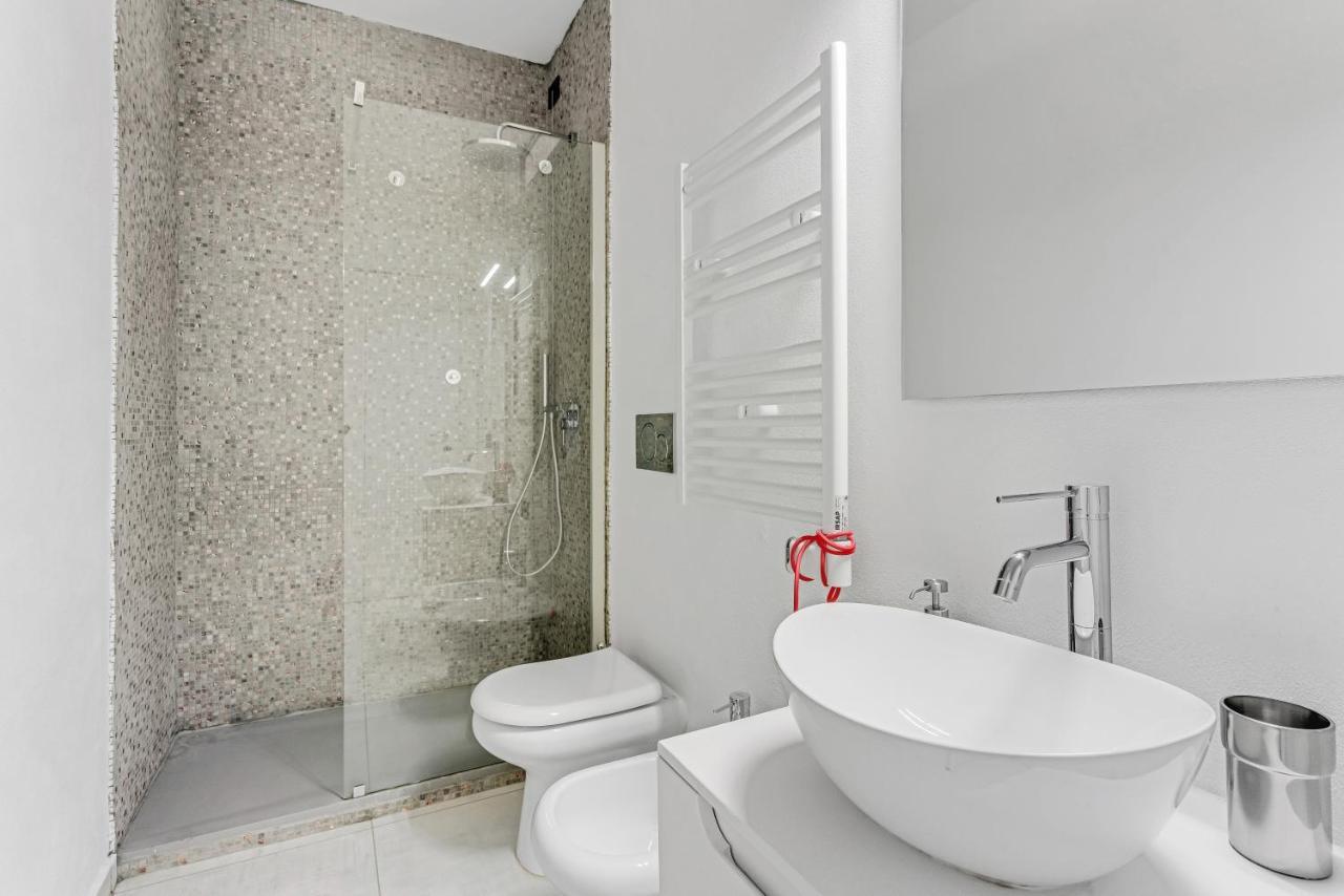 Metro M1 - Smart Home, Fast Free Wifi & Netflix Milano Exteriör bild
