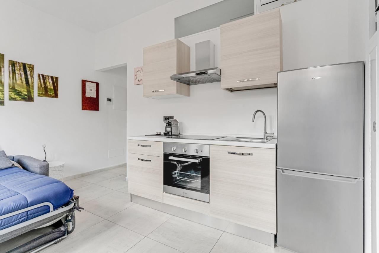 Metro M1 - Smart Home, Fast Free Wifi & Netflix Milano Exteriör bild
